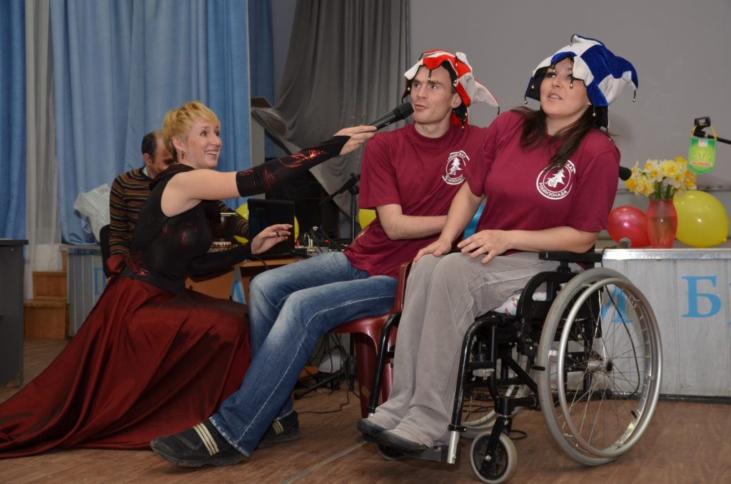 Юлия Романова: «Люди с инвалидностью умеют улыбаться, когда им больно»